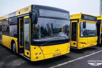Карантин: влада столиці організує розвезення на роботу медиків та правоохоронців