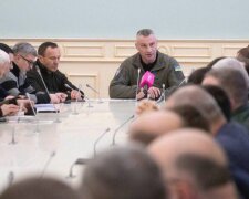 Зігріти кожного: Кличко розгортає в Києві 1200 пунктів обігріву з можливістю ночівлі