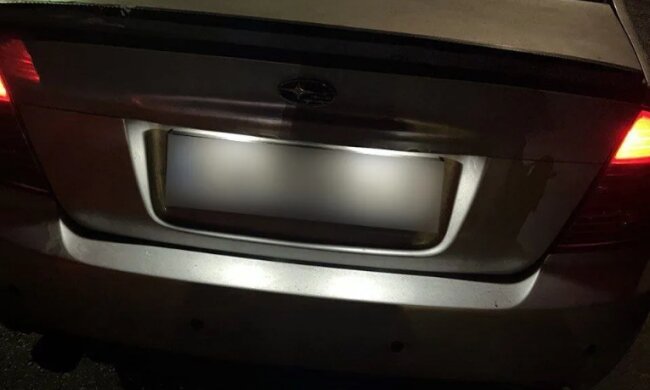 У столиці патрульні зупинили водія, який вдруге за рік сів за кермо напідпитку