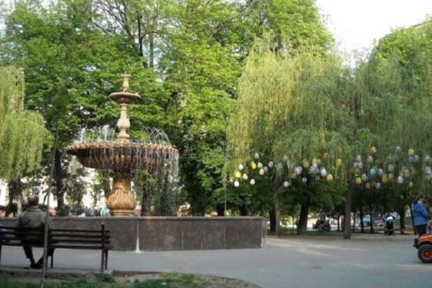 Забудовнику відмовлено: сквер Чкалова в Києві захистили від знищення
