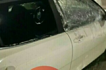 Другий випадок за добу: у Києві грабують дівчат в авто на світлофорі