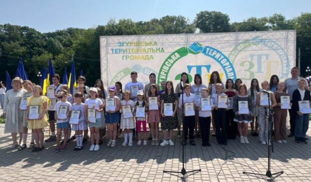 У Згурівці, щор на Київщині, нагородили грошовими преміями майже 250 обдарованих дітей