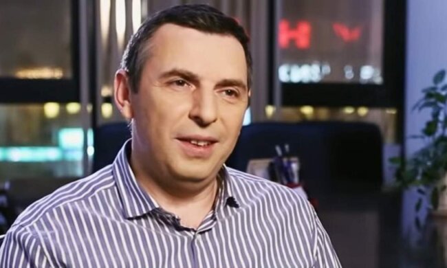 Подробиці замаху на Шефіра: стріляли з автомата, водій дістав три кулі