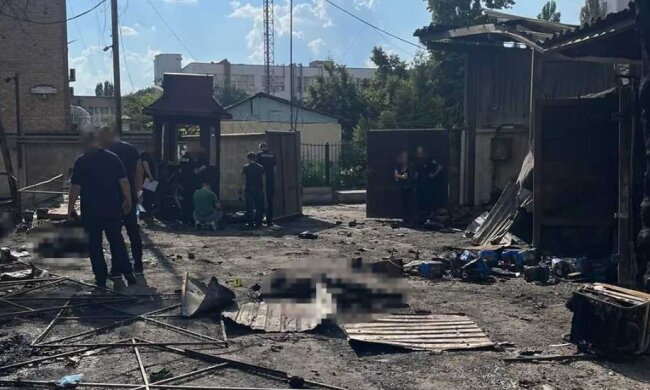 Вибух на складні МВС під Києвом — Клименко повідомив, що згоріла гуманітарна допомога, а не речдоки