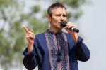Вакарчук відреагував на порівняння своїх концертів з “гречкою”