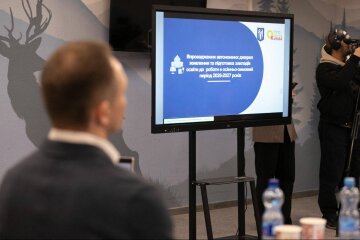 Гібридні системи та генератори: як заклади освіти Києва готуються до зими в умовах воєнного стану