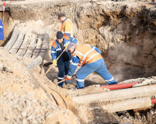 Київтеплоенерго обіцяє полагодити пошкоджений трубопровід на Саксаганського до кінця тижня