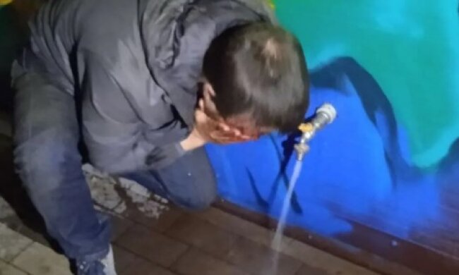 У Києві сталася масова бійка в парку: охоронцям довелося застосувати газовий балончик