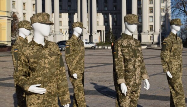У Києві відбулася акція протесту проти сексуальних домагань в армії