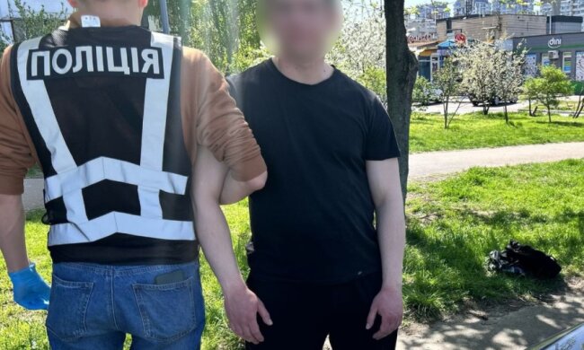 У столиці викрили 28-річного наркоділка, який через соцмережі займався їх збутом