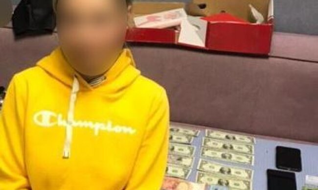 У Києві викрили жінку, яка знімала порноролики