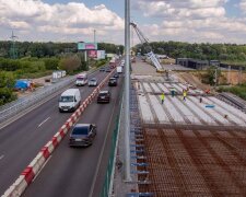 У Стоянці відновлення мосту на трасі Київ-Чоп планують завершити до вересня
