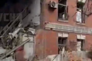 Російські окупанти розбомбили лікарню в Харкові