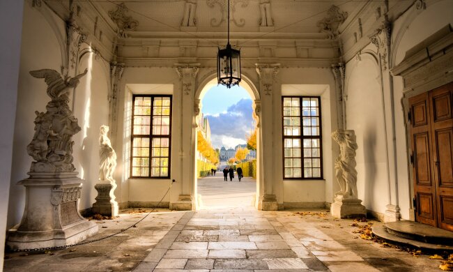 В столиці дозволили відкрити музеї, кінотеатри та басейни