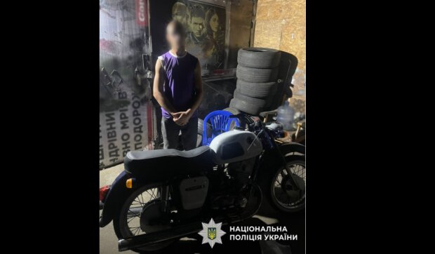 У Києві затримали 19-річного зловмисника за викрадення мотоцикла