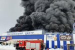 У Первомайську спалахнув торговий центр «Епіцентр» (відео)