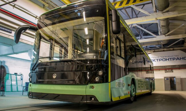 “Автобус VS електробус”: депутат Київради розповів про переваги електротранспорту (ІНФОГРАФІКА)