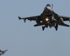 ЗСУ не застосовуватимуть F-16 під час наступу – Резніков