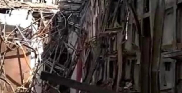 Російські окупанти зруйнували синагогу в Маріуполі – міськрада