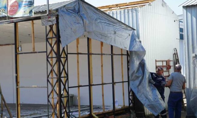 У Києві повністю знесли ринок “Юність”: що буде на його місці