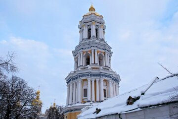 У Києві вперше за 30 років відкрили символ української столиці – Велику лаврську дзвіницю