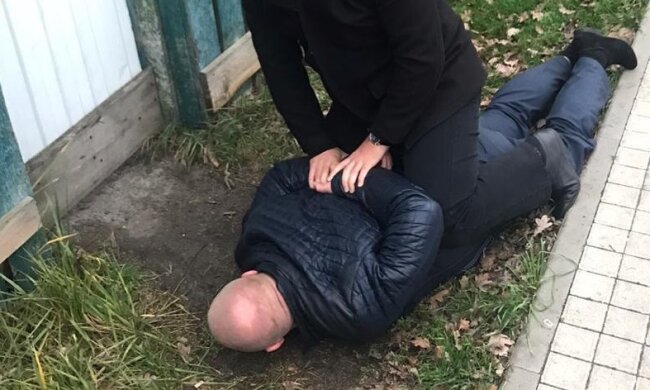 За отримання хабара судитимуть ревізора-інспектора Київщини