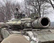 ЗСУ з трофейного танка розгромили російський Т-80 (відео)